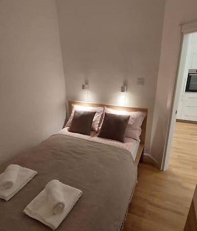 Apartment Green Lux Belgrad Dış mekan fotoğraf